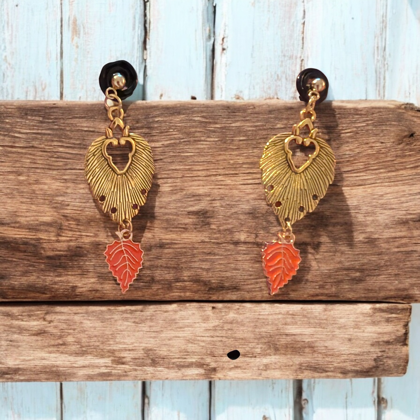 Heart of nature dangle leaf earrings