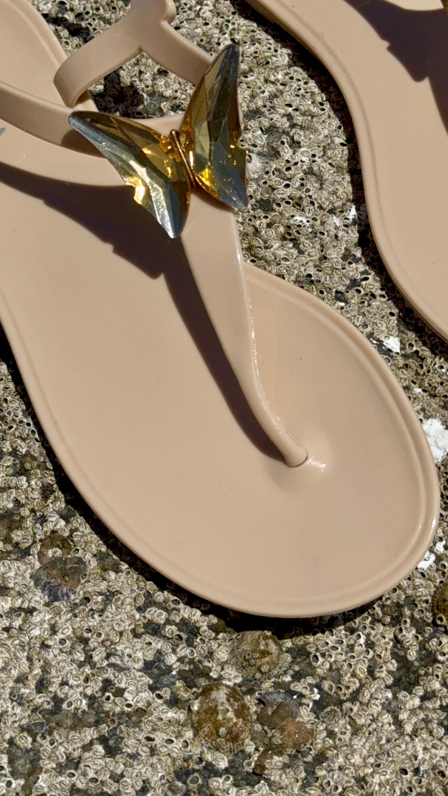 ALIANA White Gel Beach Sandals