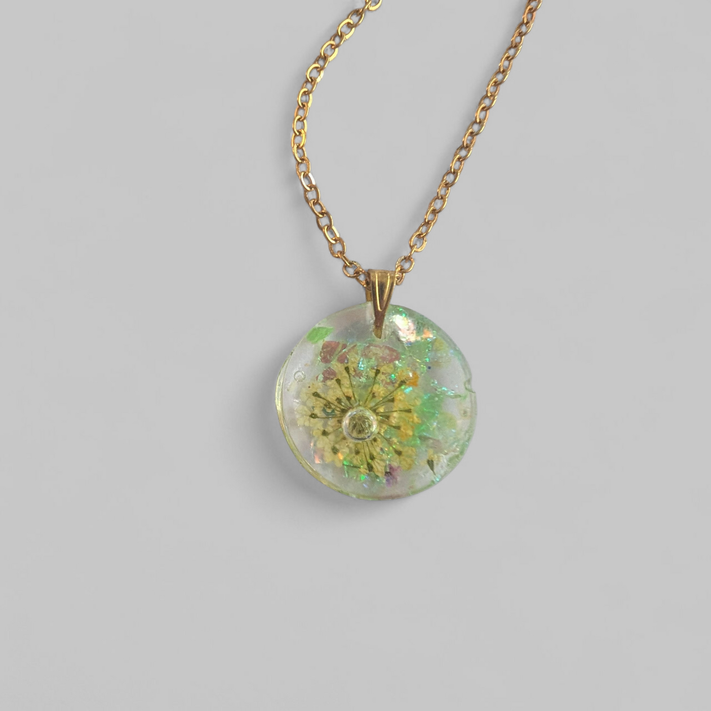 Lemon grass pendant