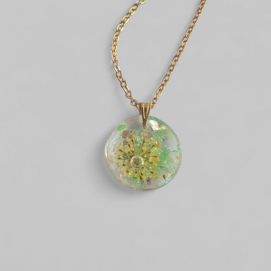 Lemon grass pendant