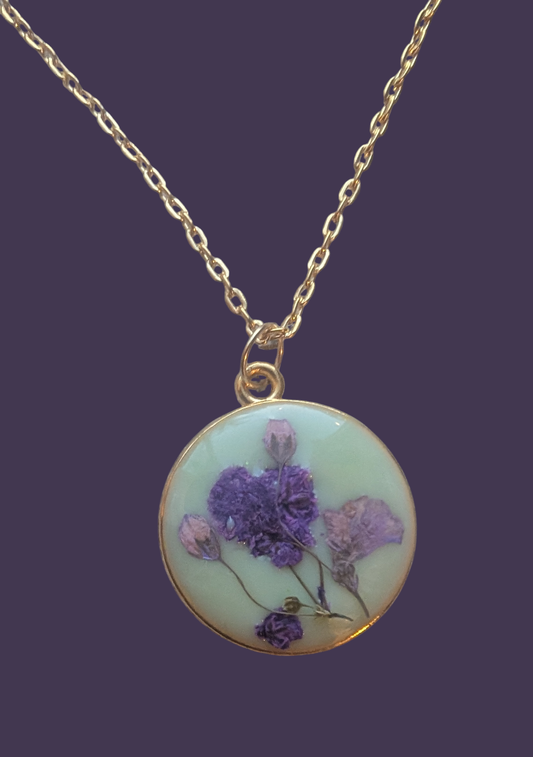 Floral milk necklace