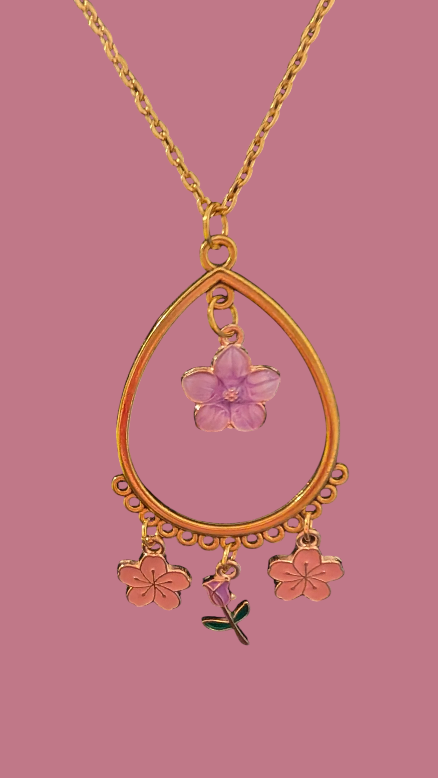 Tear drop pedal pendant